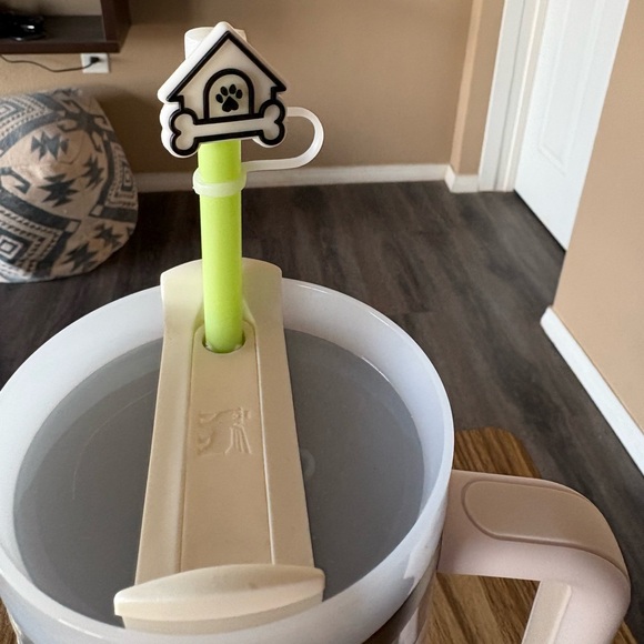 NWT Stanley Quencher H2.0 Tumbler - Picture 5 of 6